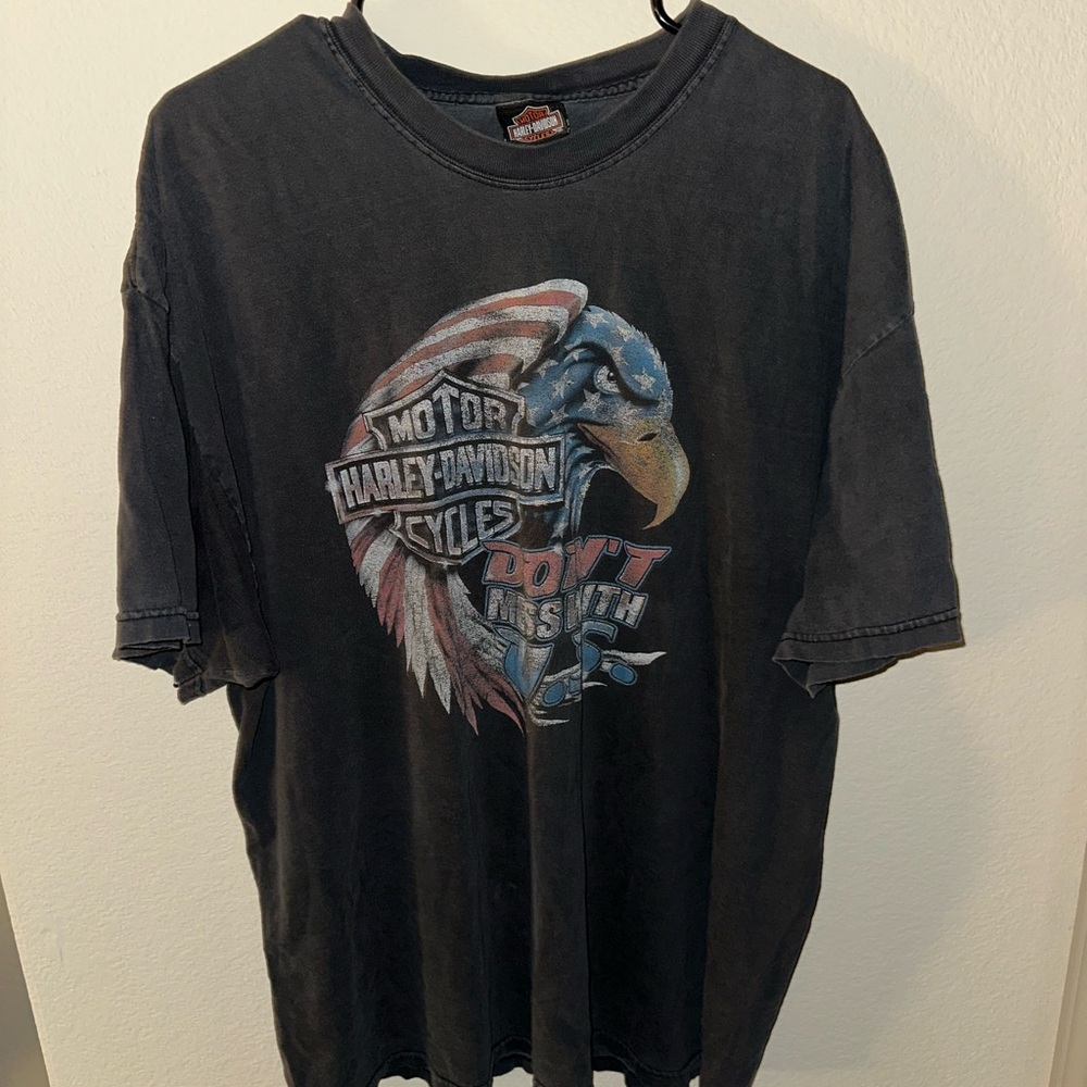 vintage y2k Harley-Davidson Hanes Beefy Gray Short Sleeve Graphic Tee